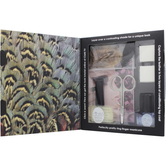 Ciate Feathered Manicure Ruffle My Feathers Confezione Regalo 5ml Smalto Chincilla + 13ml Speed Coat Pro + Forbicine + Lima a Blocco + Piume Ciate Feathered Manicure Ruffle My Feathers Confezione Regalo 5ml Smalto Chincilla + 13ml Speed Coat Pro + Forbicine + Lima a Blocco + Piume