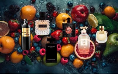 Profumi Moody Fruits autunno 2025 tendenza donna e uomo tra frutti scuri e legni caldi